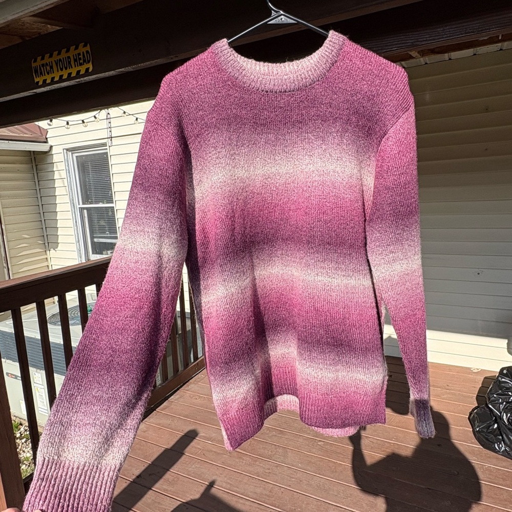 Original Use Pink and White Gradient Sweater